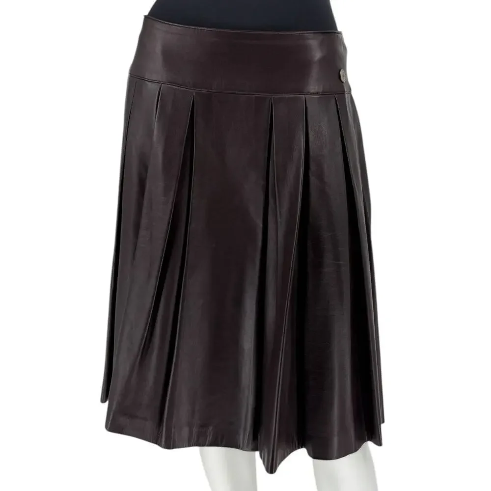 Chanel Fall 2001 Pleated Lambskin Skirt – Size 42